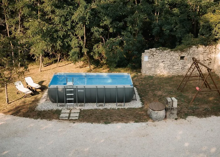 Casa Quieto * موتوفون